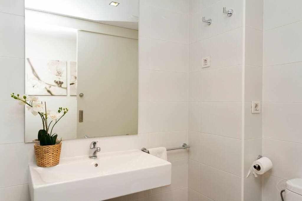 Port VI Apart Centrico Ideal Familias 22 巴塞罗那 外观 照片